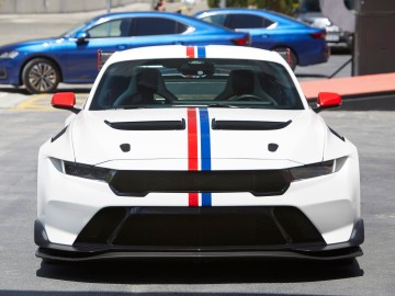 Carlos Sainz i Ford Mustang GTD
